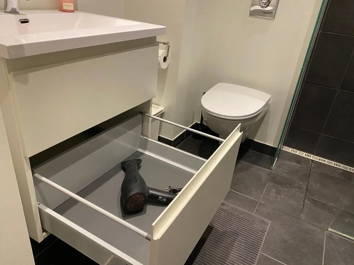 Apart-hotel Modern Central Apt With Rooftop, Privat Balcony, & Free Parking,Next To Aarhus Attractions Dinamarca