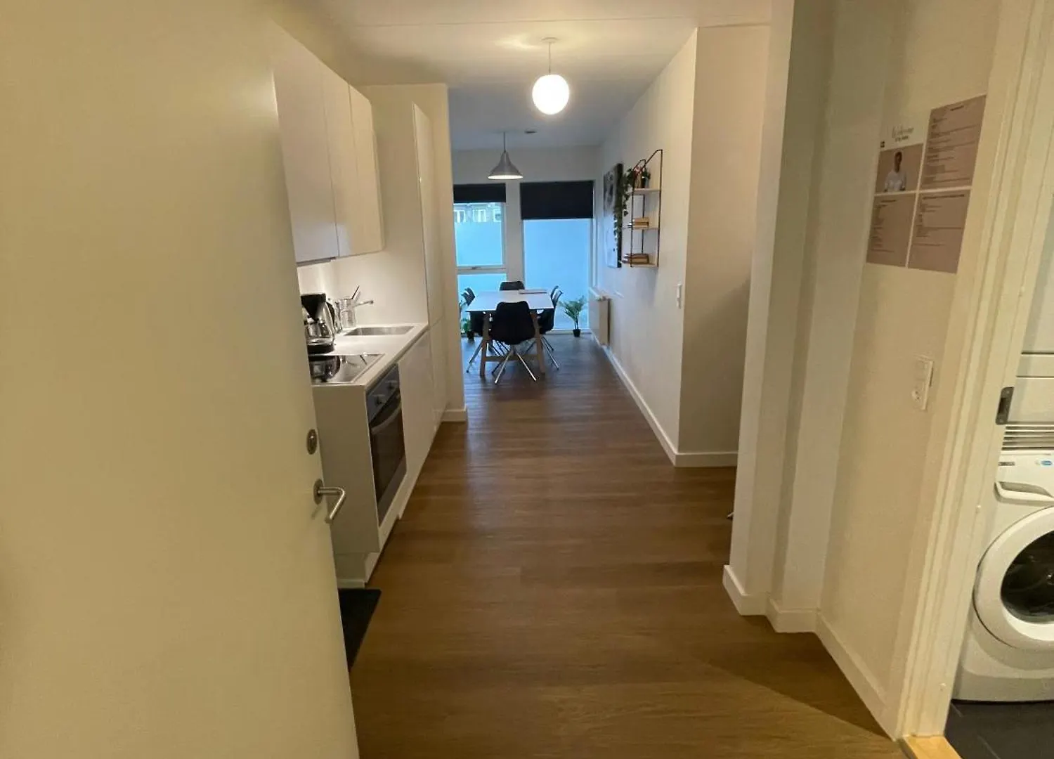 Modern Central Apt With Rooftop, Privat Balcony, & Free Parking,Next To Aarhus Attractions Apartahotel