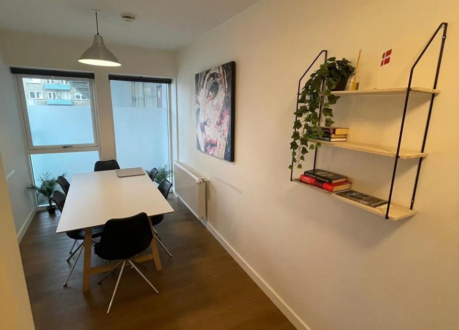 Apartahotel Modern Central Apt With Rooftop, Privat Balcony, & Free Parking,Next To Aarhus Attractions